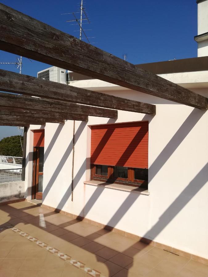 B&B Traghetto 加里波第港 外观 照片